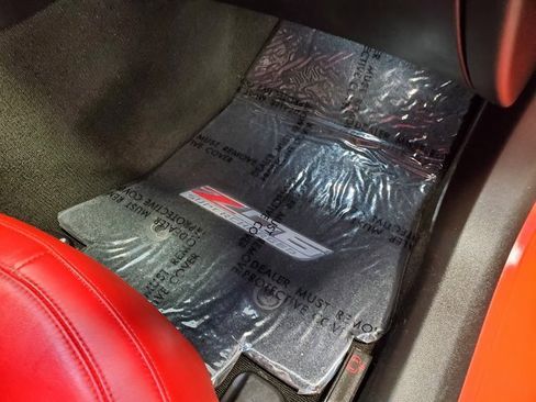 Used 2016 Chevrolet Corvette Z06 w/ 2LZ Preferred Equipment Group image 32