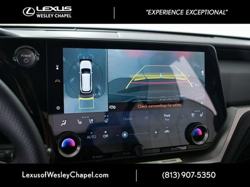 New 2026 Lexus TX 500h AWD image 8