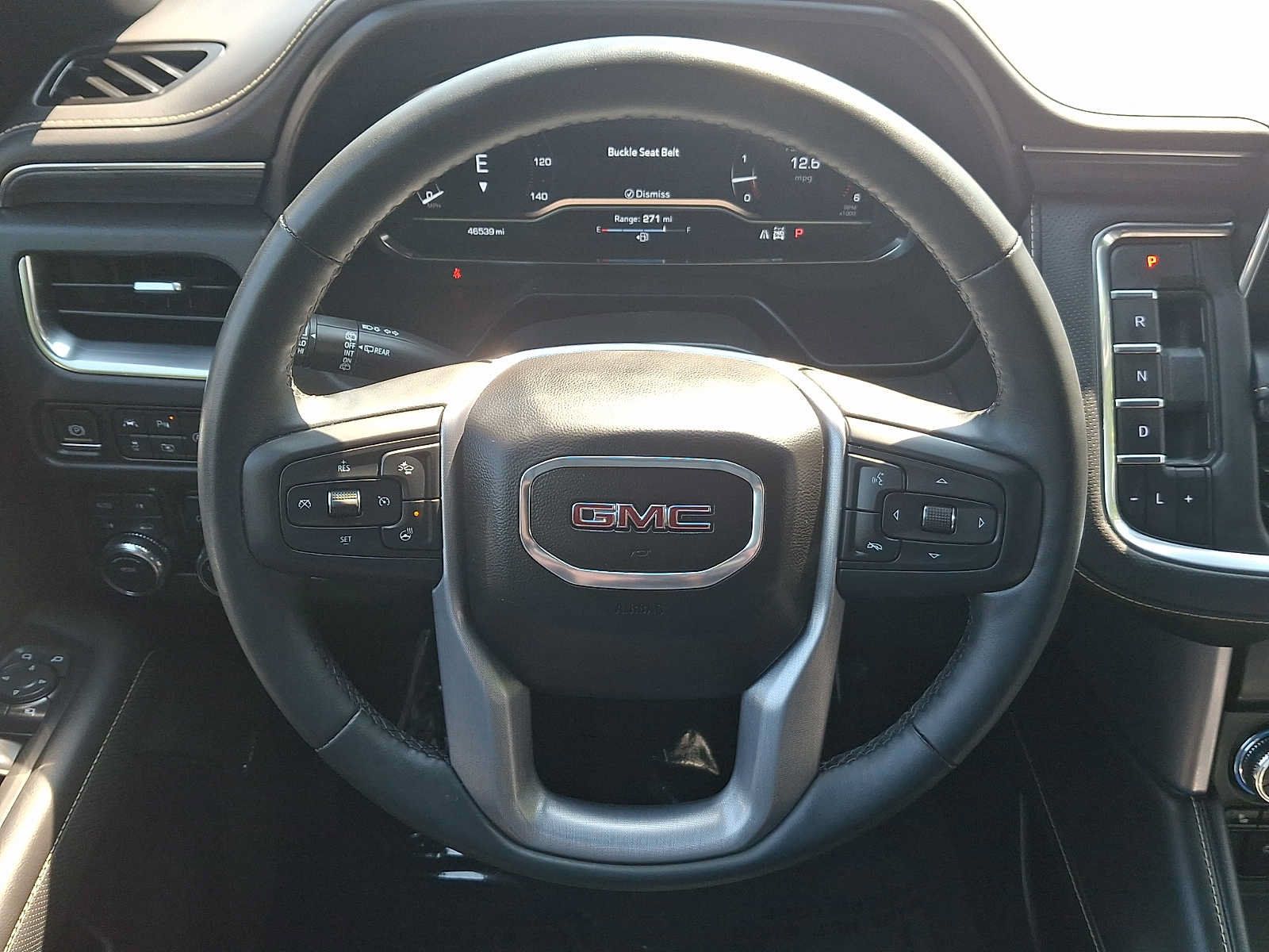 Used 2024 GMC Yukon SLT w/ SLT Luxury Package AWD/4WD image 23