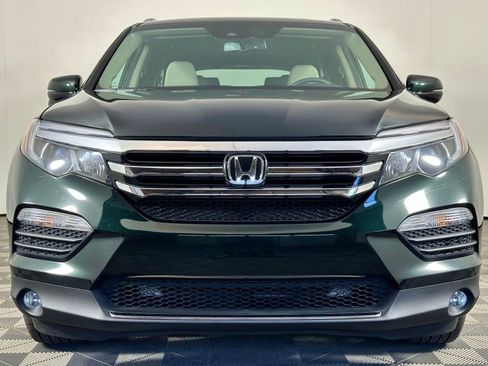 Used 2017 Honda Pilot Touring image 22
