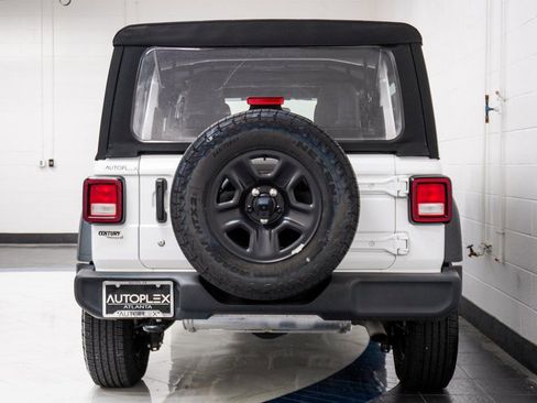 Used 2024 Jeep Wrangler Unlimited Sport AWD/4WD image 13