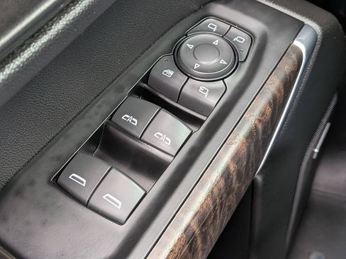 Used 2020 GMC Sierra 1500 Denali w/ Denali Ultimate Package image 27