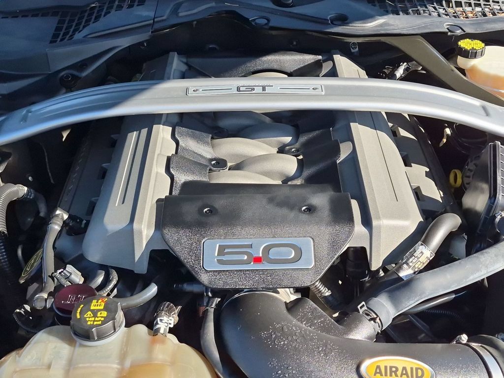 Used 2017 Ford Mustang GT Premium w/ Equipment Group 401A RWD image 35