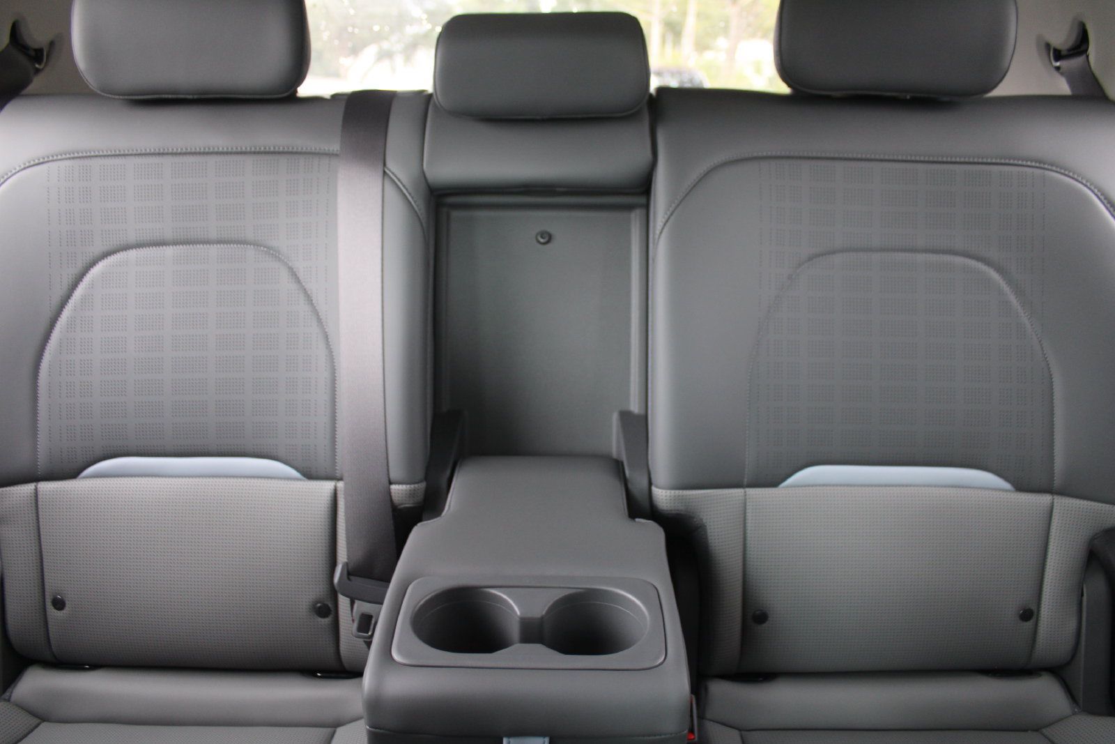 New 2027 Kia EV3 Wind FWD image 57