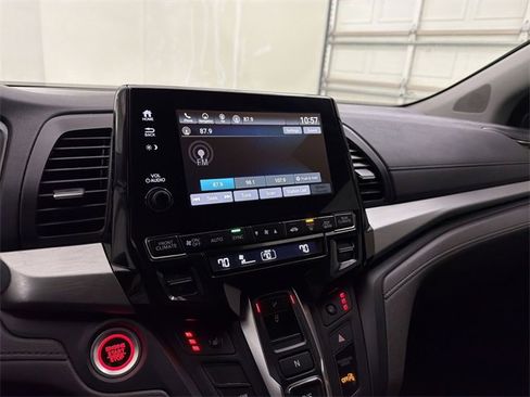 Used 2018 Honda Odyssey EX-L image 27