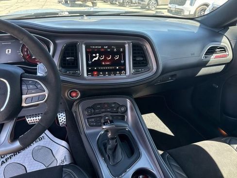 Used 2023 Dodge Challenger SRT Hellcat RWD image 21