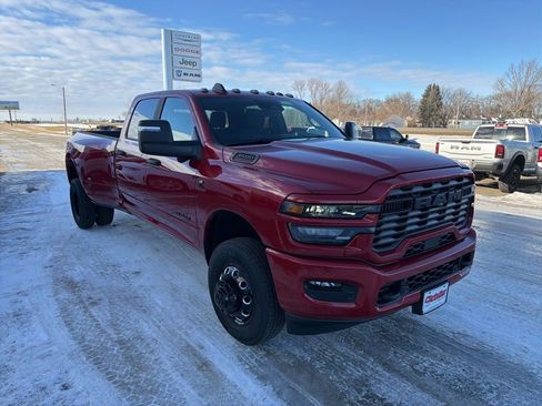 New 2026 RAM 3500 Big Horn AWD/4WD image 4