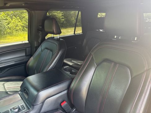 Used 2021 Ford Expedition Max Limited AWD/4WD image 14