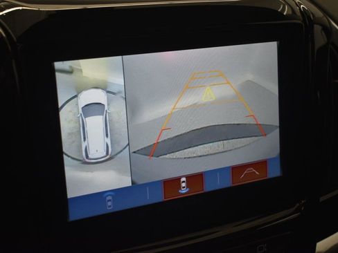 Used 2018 Chevrolet Traverse Premier w/ Redline Edition image 37