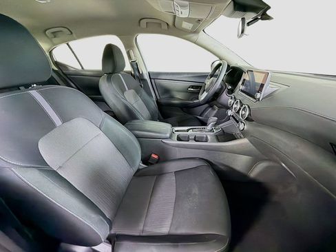 Used 2025 Nissan Sentra SV image 29