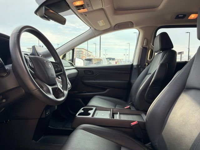 Used 2025 Honda Odyssey EX-L image 24