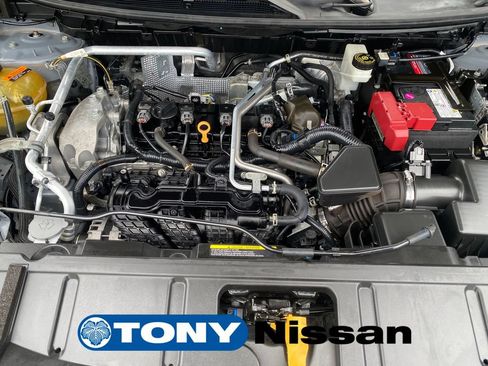 Used 2021 Nissan Rogue Platinum FWD image 28