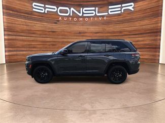 Used 2024 Jeep Grand Cherokee Altitude AWD/4WD video 2