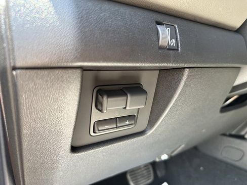 New 2025 Chevrolet Colorado ZR2 w/ Technology Package image 22