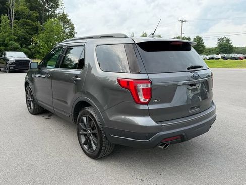 Used 2019 Ford Explorer XLT w/ Equipment Group 202A AWD/4WD image 3