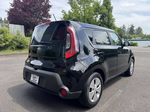 Used 2016 Kia Soul image 3