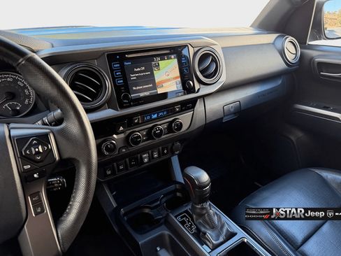 Used 2018 Toyota Tacoma TRD Pro AWD/4WD image 19
