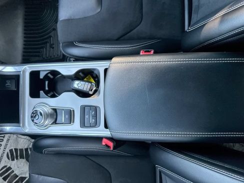 Used 2022 Ford Edge ST w/ Equipment Group 401A AWD/4WD image 19