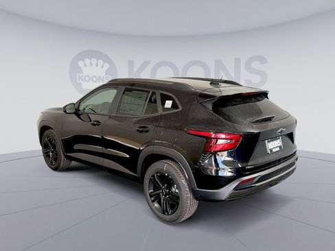New 2026 Chevrolet Trax ACTIV w/ Sunroof Package image 4