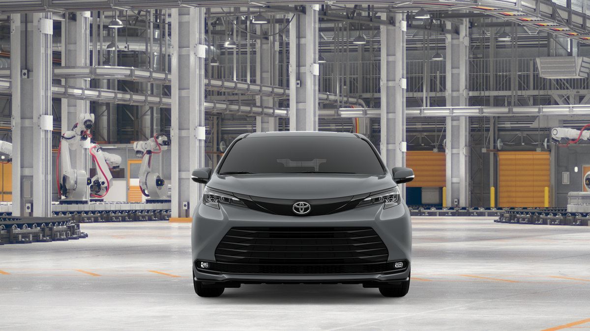 New 2026 Toyota Sienna XLE Woodland Edition AWD/4WD image 17