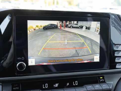 Certified 2025 Toyota Camry SE w/ Convenience Package FWD image 18