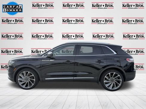 Used 2023 Lincoln Nautilus Reserve w/ Equipment Group 202A image 4