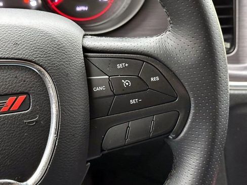 Used 2017 Dodge Charger SXT w/ Blacktop Package image 22