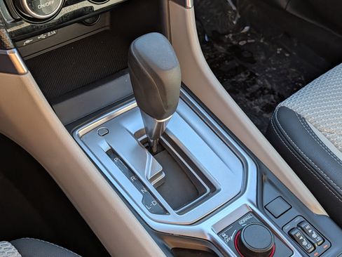 Used 2023 Subaru Forester Premium image 24