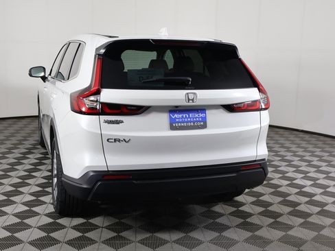 Certified 2024 Honda CR-V EX image 7