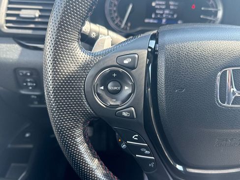 Certified 2023 Honda Ridgeline Black Edition image 25