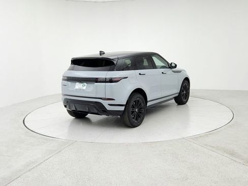 New 2025 Land Rover Range Rover Evoque Dynamic SE image 5