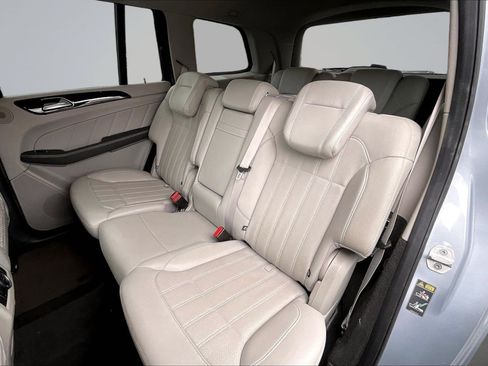 Used 2015 Mercedes-Benz GL 450 4MATIC w/ Lighting Package image 26