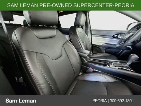 Used 2023 Jeep Compass Limited AWD/4WD image 25