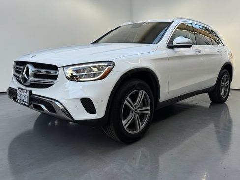 Used 2022 Mercedes-Benz GLC 300 image 1