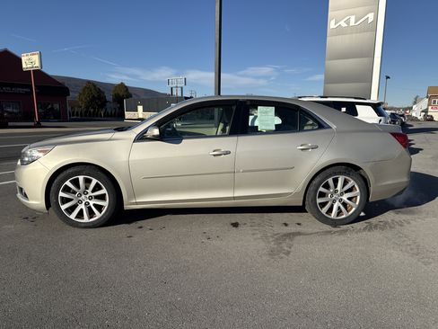 Used 2014 Chevrolet Malibu LT image 7