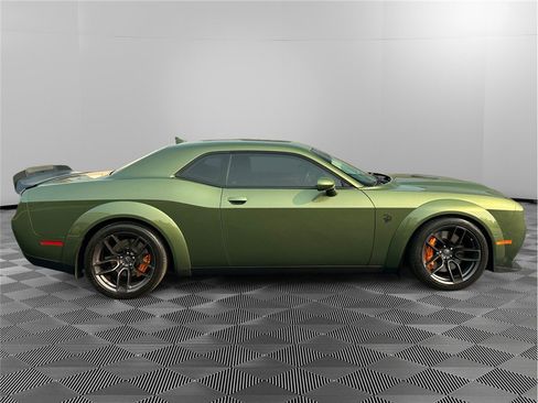 Used 2019 Dodge Challenger SRT Hellcat Redeye RWD image 6