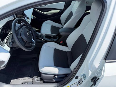 New 2026 Toyota Corolla SE FWD image 12
