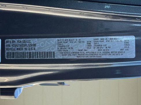 Certified 2024 Jeep Gladiator Sport image 44