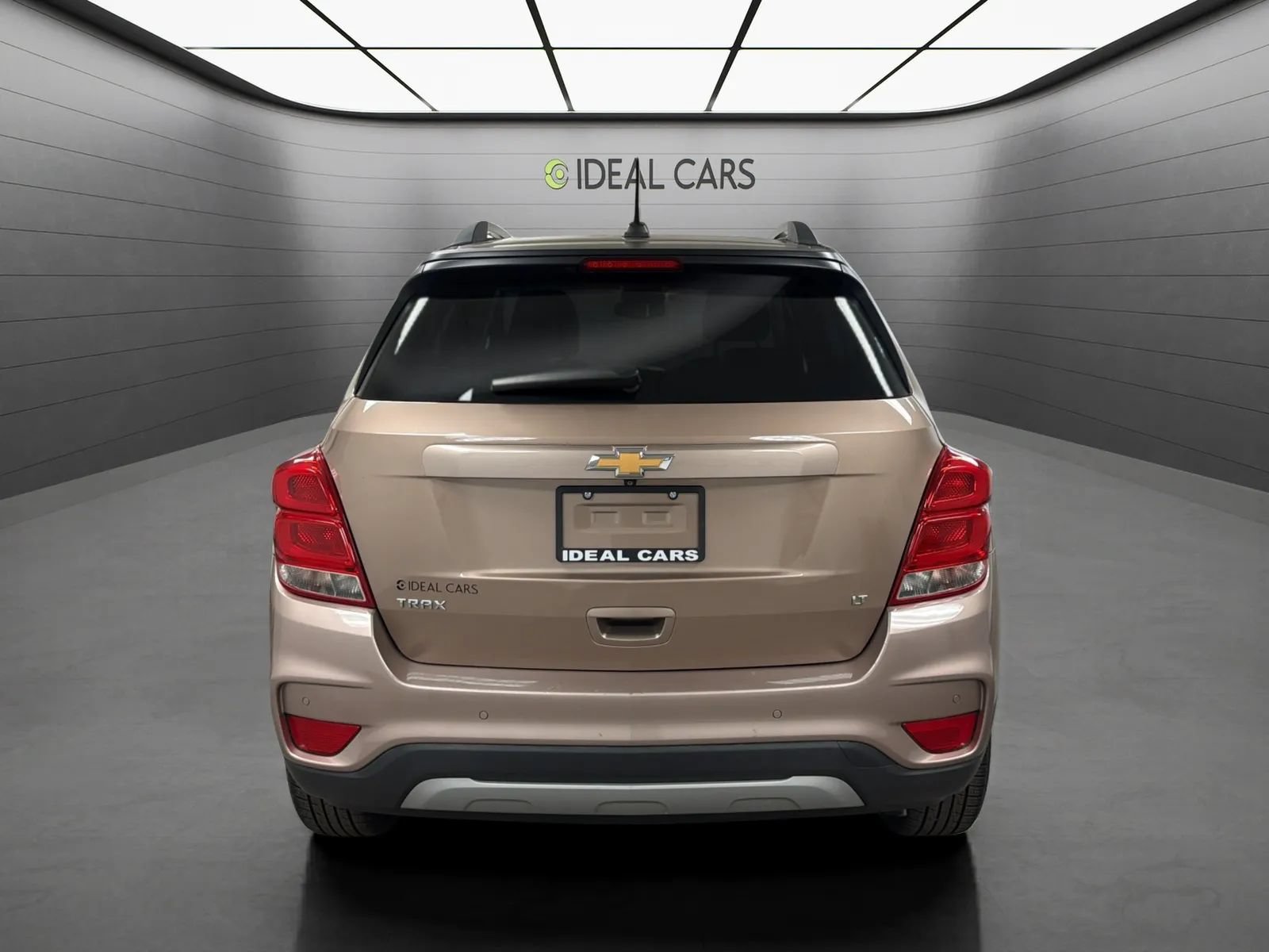 Used 2018 Chevrolet Trax LT w/ Driver Confidence Package FWD image 6