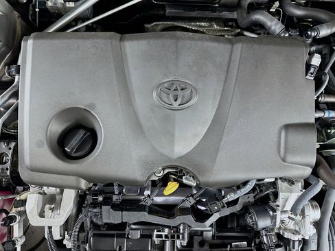 Used 2023 Toyota Camry SE image 31