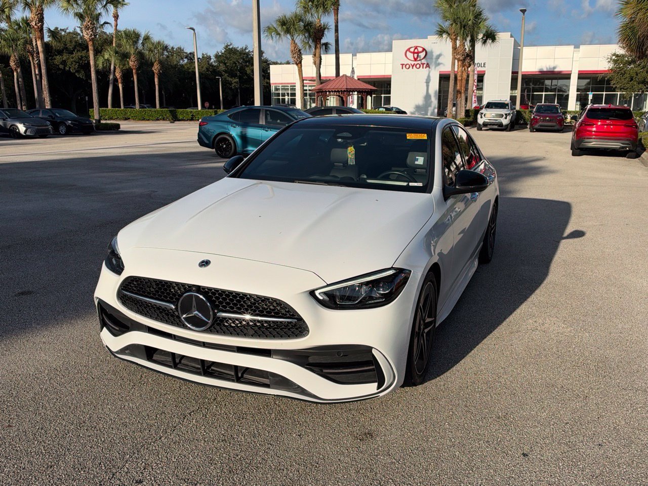 Used 2022 Mercedes-Benz C 300 4MATIC Sedan image 1