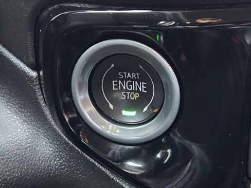 Used 2023 Chevrolet Silverado 1500 LT RWD image 19