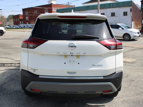 Certified 2021 Nissan Rogue SL image 4