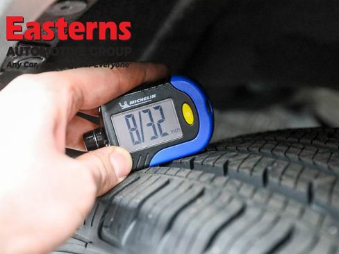 Used 2022 Toyota RAV4 LE image 25