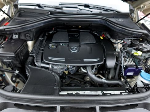Used 2013 Mercedes-Benz ML 350 4MATIC image 18