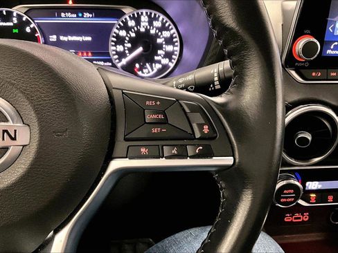 Used 2021 Nissan Sentra SV image 18