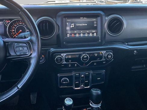 Used 2022 Jeep Wrangler Unlimited Sport AWD/4WD image 7
