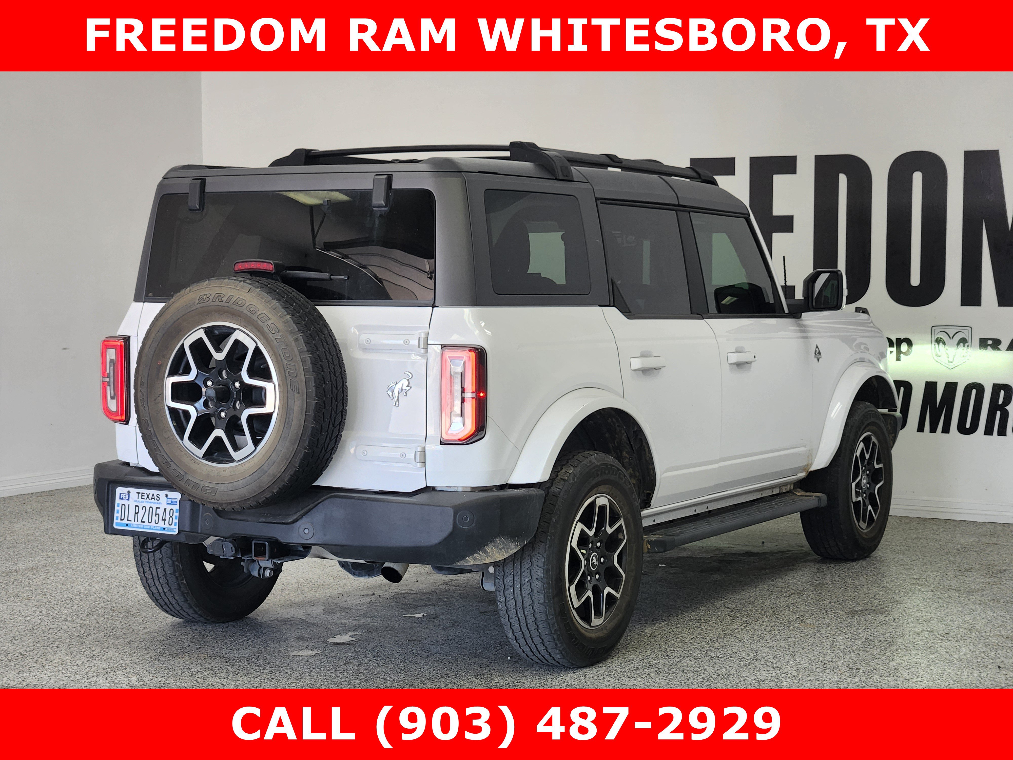 Used 2023 Ford Bronco Outer Banks AWD/4WD image 4