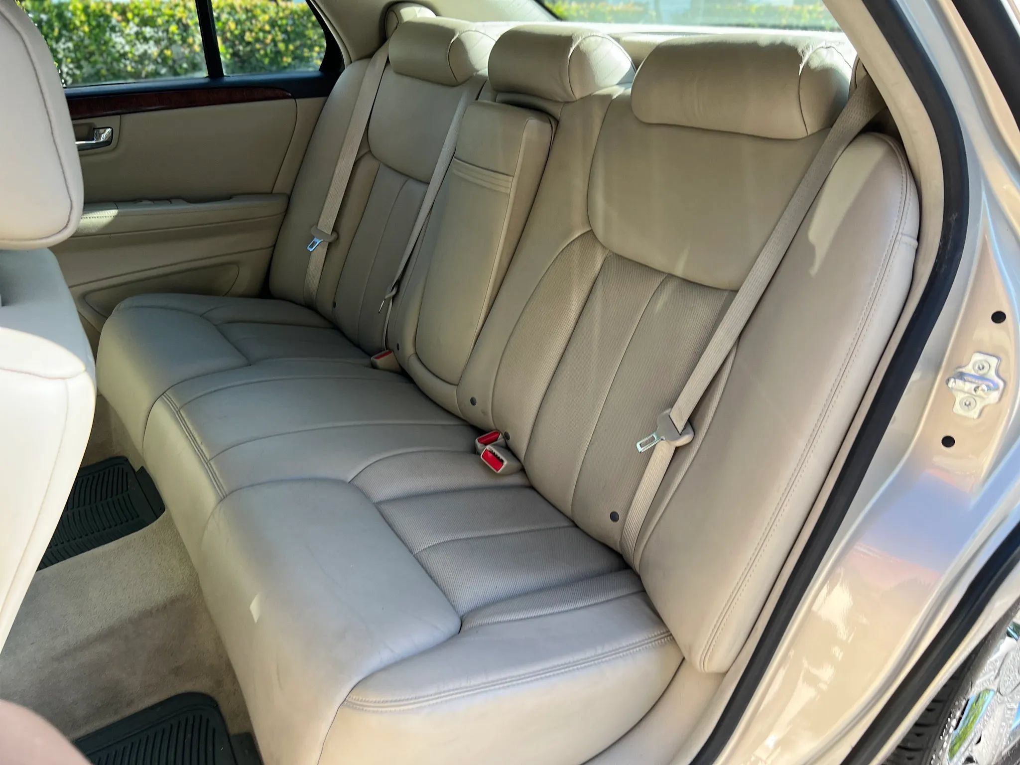 Used 2007 Cadillac DTS Luxury I FWD image 18