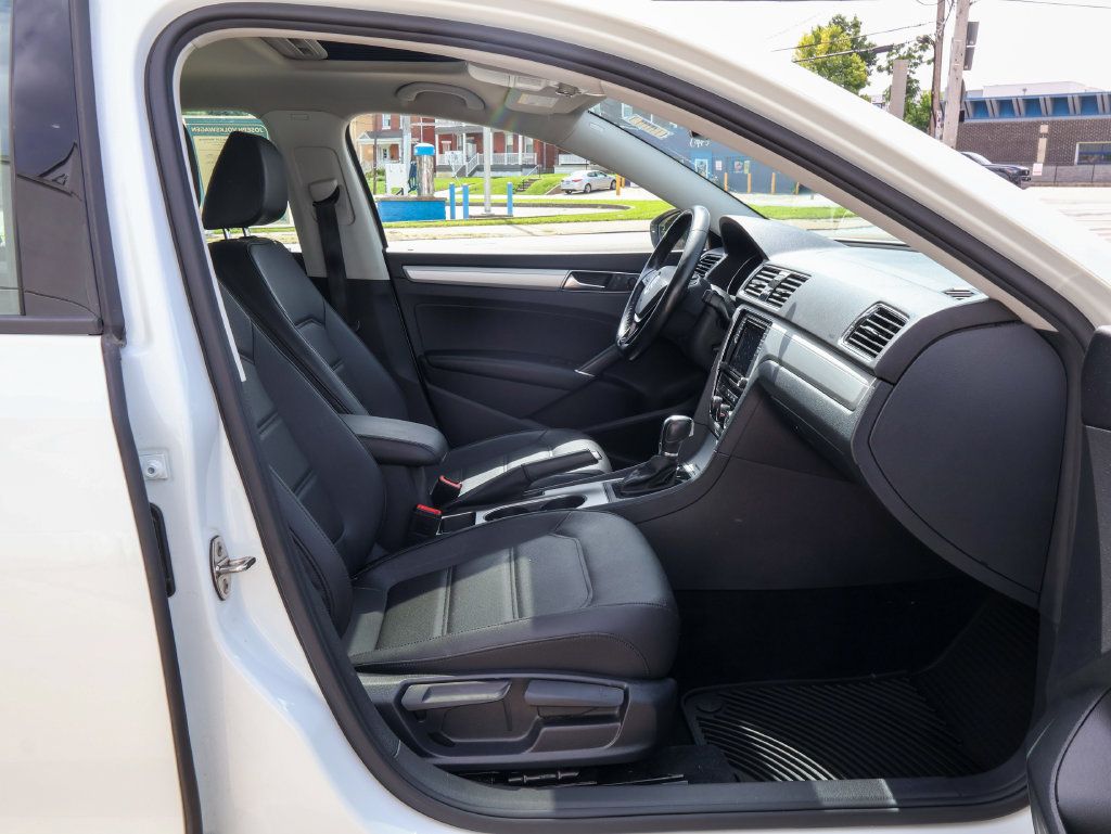 Used 2019 Volkswagen Passat 2.0T Wolfsburg FWD image 28